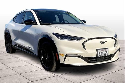2022 Ford Mustang Mach-E California Route 1