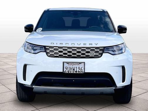 2025 Land Rover Discovery P300 S