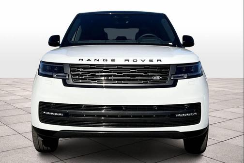 2025 Land Rover Range Rover P530 SE