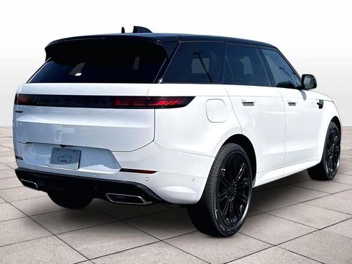 OSTUNI 2026 Land Rover Range Rover Sport SE