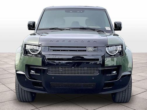 2026 Land Rover Defender P400 X