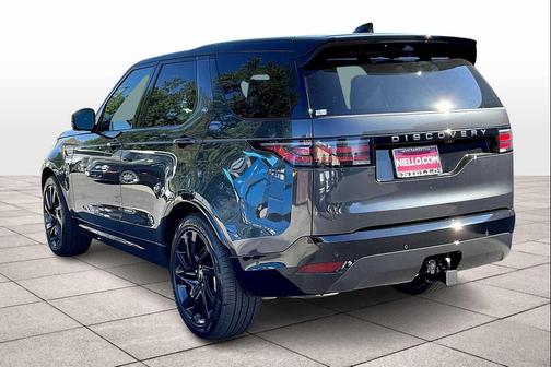 2025 Land Rover Discovery P360 Dynamic SE