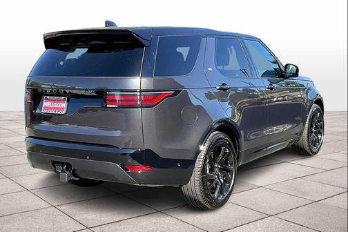 2025 Land Rover Discovery P360 Dynamic SE