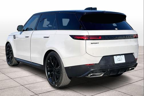 2026 Land Rover Range Rover Sport SE