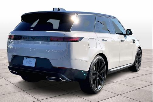 2026 Land Rover Range Rover Sport SE