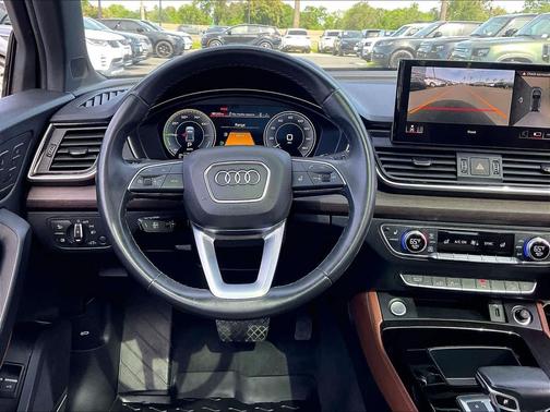 Florett Silver Metallic 2021 Audi Q5 Premium Plus 55 TFSI e quattro S tronic