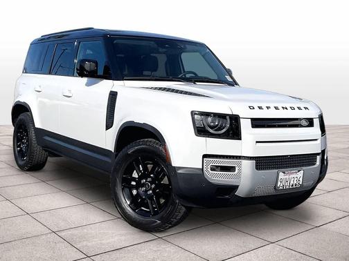 2025 Land Rover Defender 110 P300