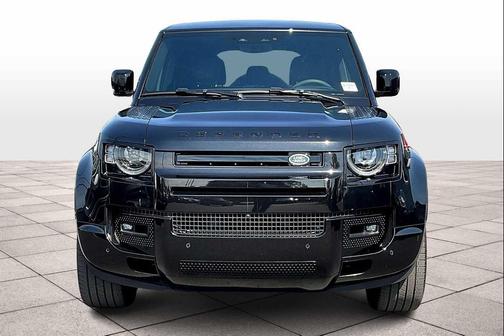 2023 Land Rover Defender 110 V8