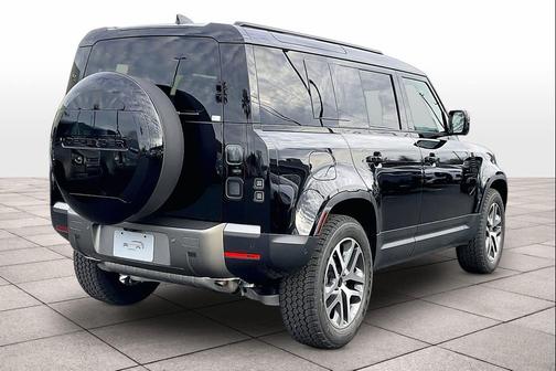 2026 Land Rover Defender P300 S