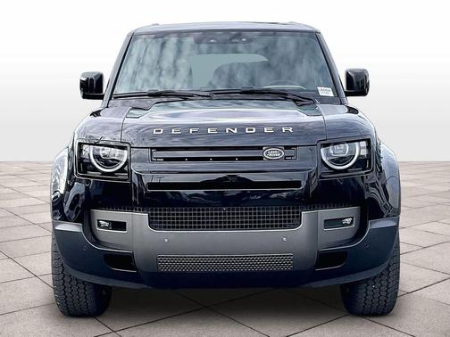2026 Land Rover Defender P300 S