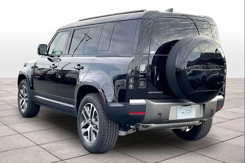 2026 Land Rover Defender P300 S