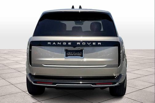 2025 Land Rover Range Rover P550e SE