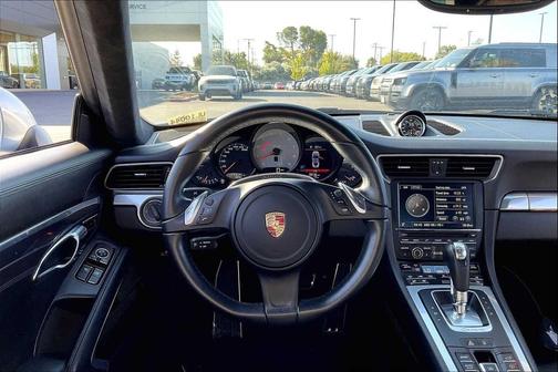 2014 Porsche 911 Carrera 4S