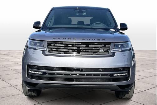2025 Land Rover Range Rover P400 SE