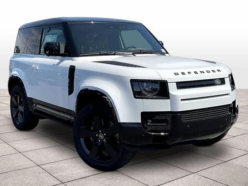 2025 Land Rover Defender V8