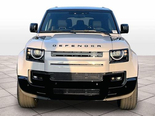 2026 Land Rover Defender P400 X-Dynamic SE