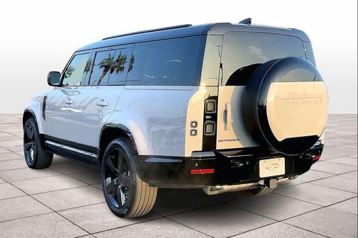 2026 Land Rover Defender P400 X-Dynamic SE