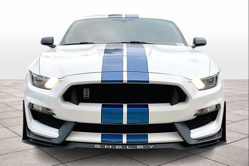 2018 Ford Shelby GT350 Base