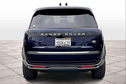 2023 Land Rover Range Rover P400 SE