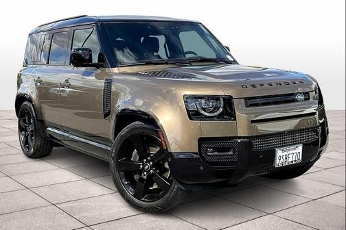 2025 Land Rover Defender 110 P400 X-Dynamic SE