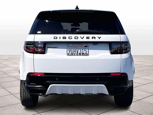 2025 Land Rover Discovery Sport Dynamic SE