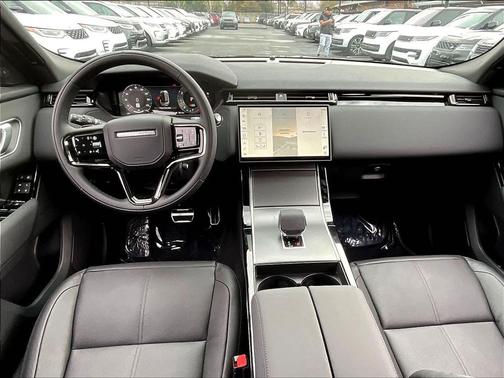 Santorini Black Metallic 2025 Land Rover Range Rover Velar P400 Dynamic SE