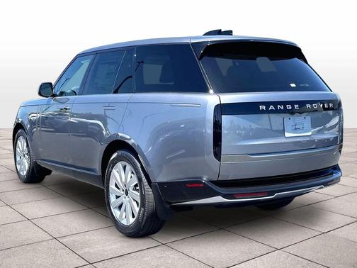 GREY 2026 Land Rover Range Rover P400 SE