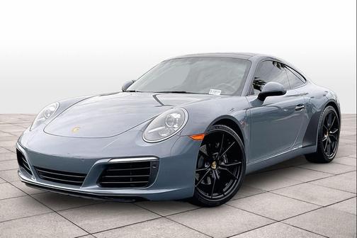 2018 Porsche 911 Carrera