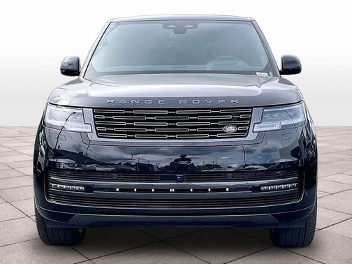 BLACK 2026 Land Rover Range Rover P400 SE 7 Seat