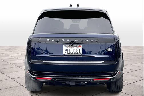 2023 Land Rover Range Rover P400 SE