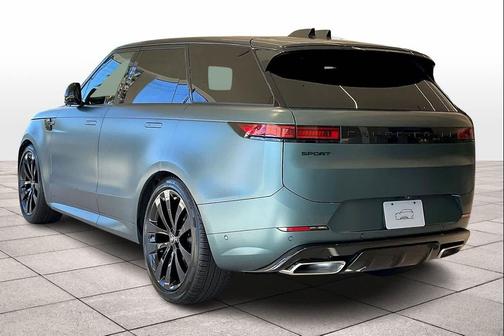 2025 Land Rover Range Rover Sport SE
