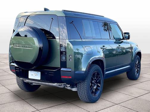 2026 Land Rover Defender P300 S