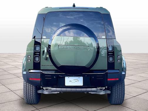 2026 Land Rover Defender P300 S