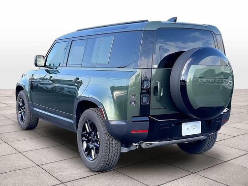 2026 Land Rover Defender P300 S