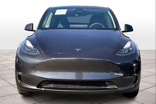 2024 Tesla Model Y Long Range Dual Motor All-Wheel Drive