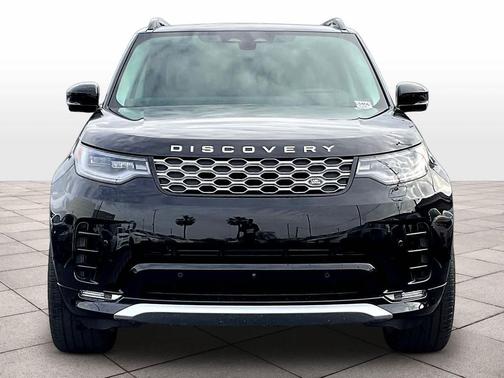 2025 Land Rover Discovery P360 Metropolitan Edition
