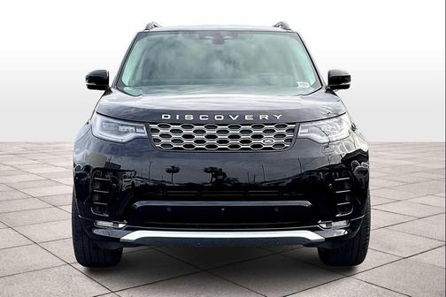 2025 Land Rover Discovery P360 Metropolitan Edition