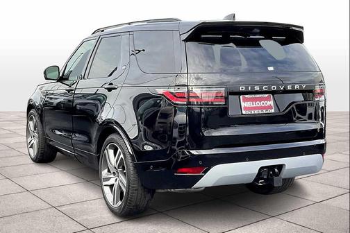 2025 Land Rover Discovery P360 Metropolitan Edition