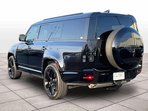 2026 Land Rover Defender P400 X-Dynamic SE