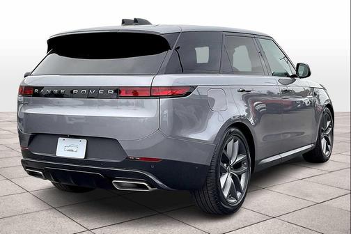 2025 Land Rover Range Rover Sport SE