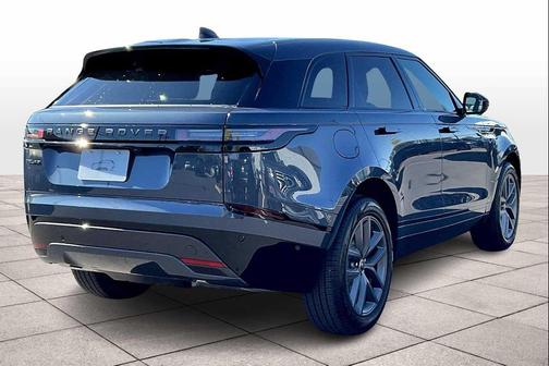 2026 Land Rover Range Rover Velar P250 SE R-Dynamic