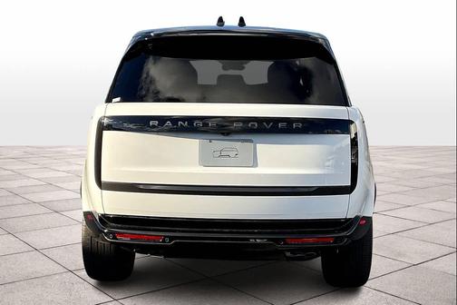 2025 Land Rover Range Rover P530 SE