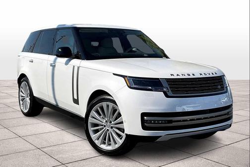 2025 Land Rover Range Rover P400 SE