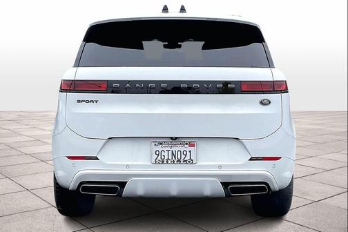 2023 Land Rover Range Rover Sport SE