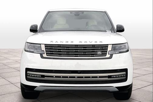 2026 Land Rover Range Rover P400 SE