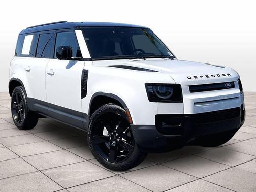 Fuji White 2026 Land Rover Defender P300 S
