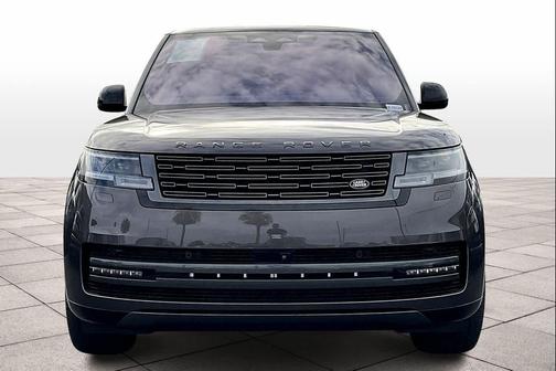 2023 Land Rover Range Rover P530 SE