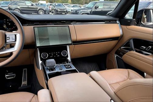 2023 Land Rover Range Rover P530 SE