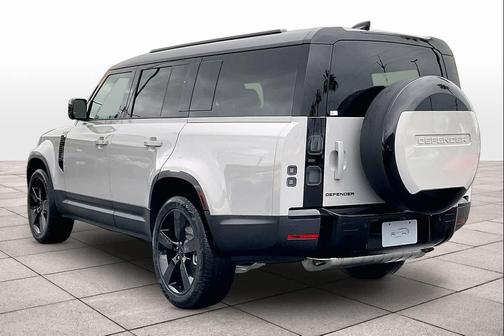 2026 Land Rover Defender P300 S