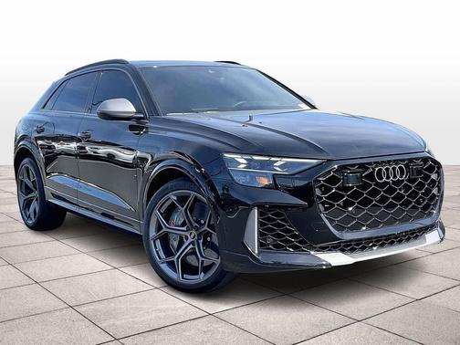Mythos Black Metallic 2025 Audi RS Q8 4.0T